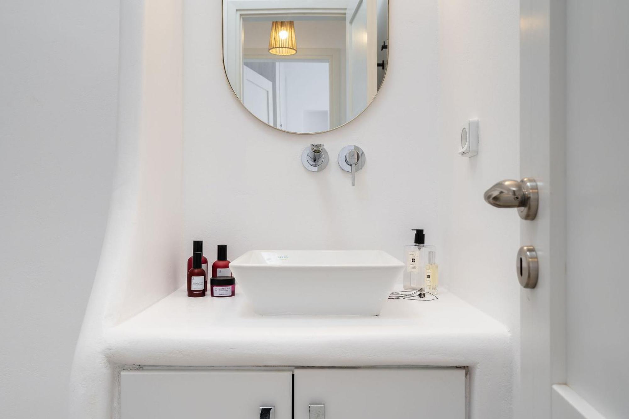 Azur Agia Anna Holiday home *